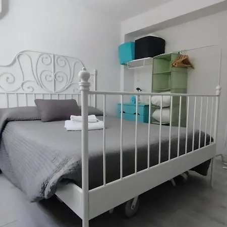 Appartement 1 Y Salon Con Sofa Cama Bien Comunicado Con El Centro *