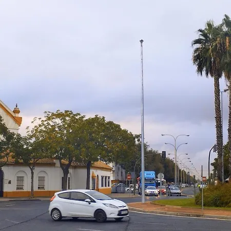 1 Y Salon Con Sofa Cama Bien Comunicado Con El Centro Appartement